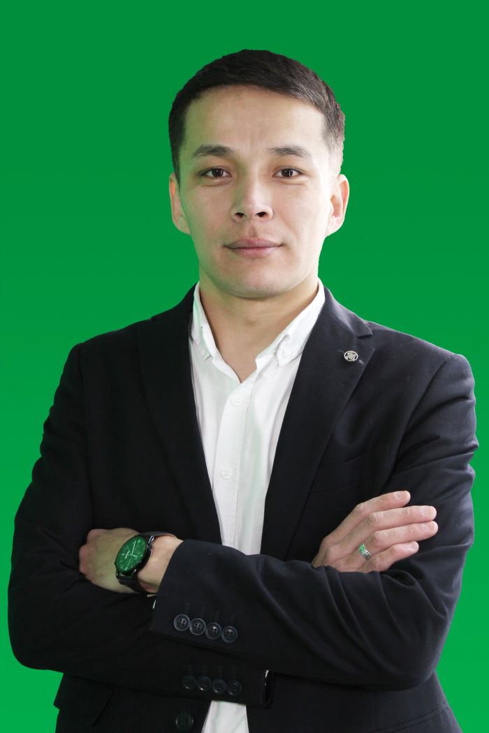 <strong>Yelemesov Zhenisbek Asylzhanuly</strong>